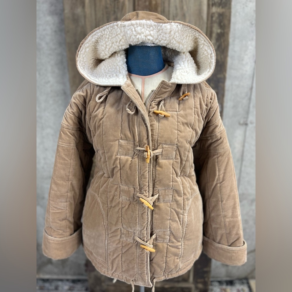 Vintage corduroy with Sherpa hooded zip up and toggle coat jacket, large
